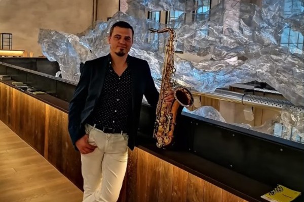 VLADI STRECKER-2