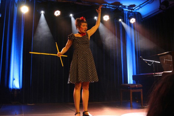 SIMONE ERPENBECK-2